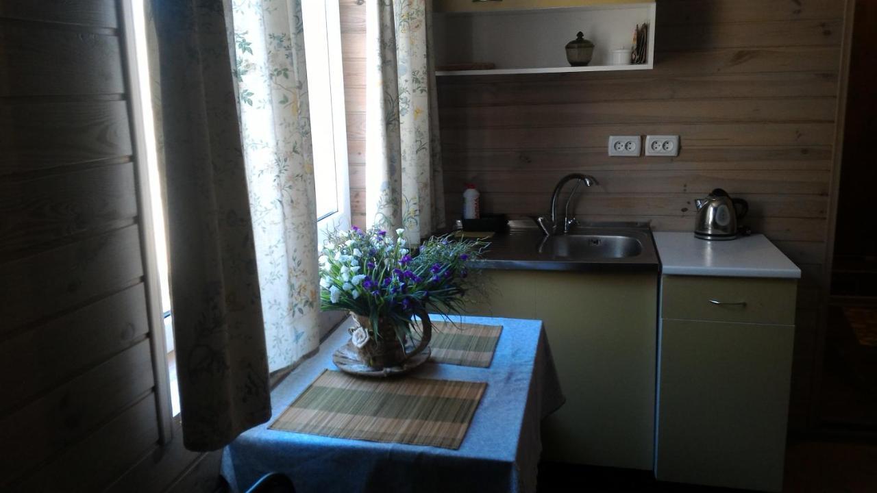 Small Guest House Одеса Екстериор снимка